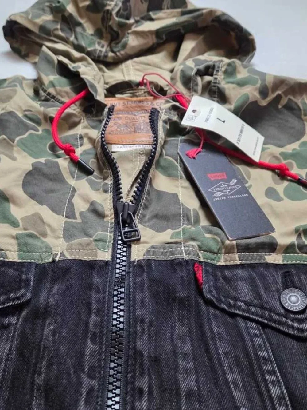 New L Levi's x Justin Timberlake Fresh Leaves hybrid camo hooded trucker jacket